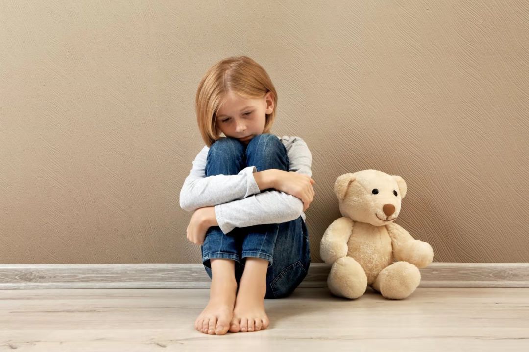 孩子分离焦虑和社交恐惧
